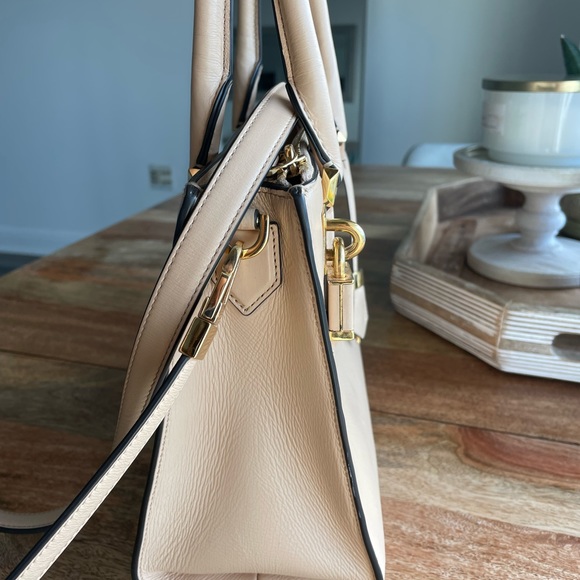 LIMITED EDITION: Michael Kors Collection Purse 
CASEY SM SATCHEL - Picture 3 of 11